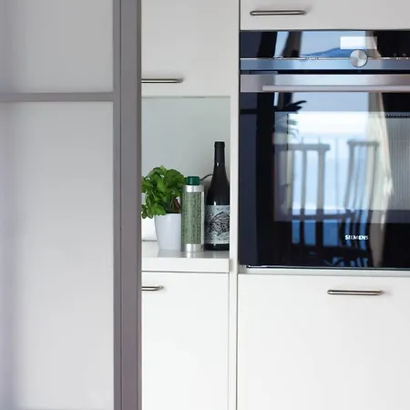 Apartment Luxe Escape, Finestra Su Portofino